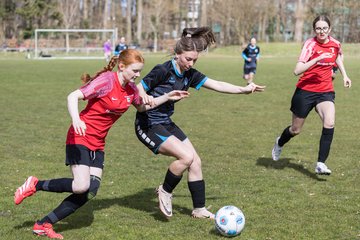 Bild 94 - wBJ VfL Pinneberg - Waldd�rfer SV : Ergebnis: 5:0